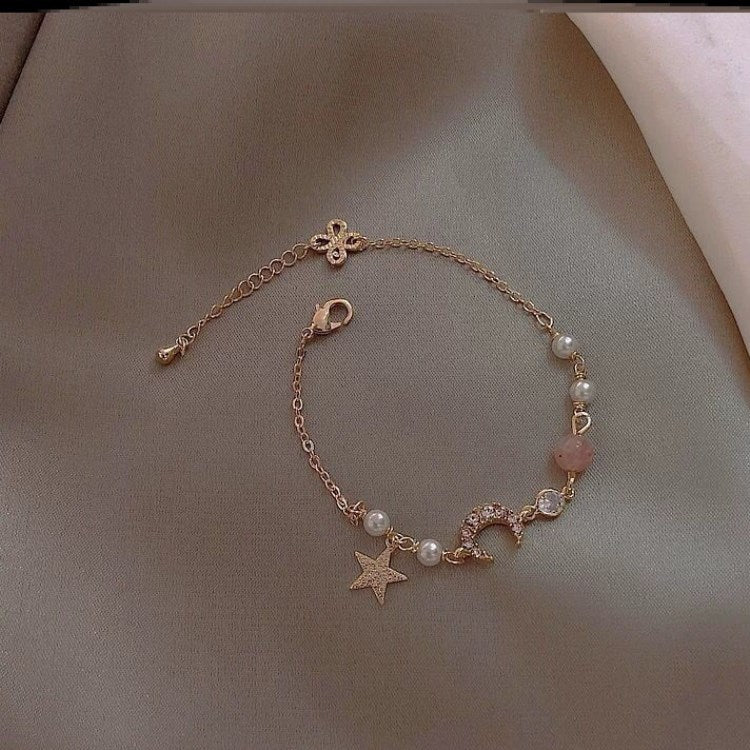 Wholesale Fantasy Color Stone Flash Diamond Star Moon Bracelet